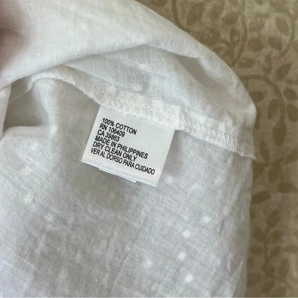 100% cotton Cremieux Women’s size small White top - Picture 5 of 6